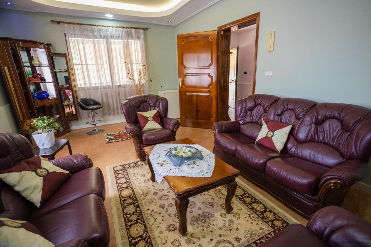 Vila Aulona Влёра Экстерьер фото